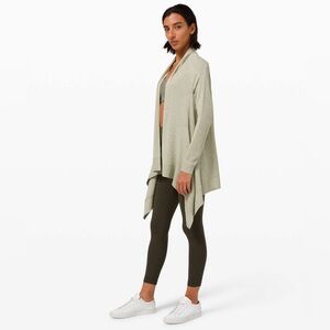 Lululemon Cashlu Knit Wrap